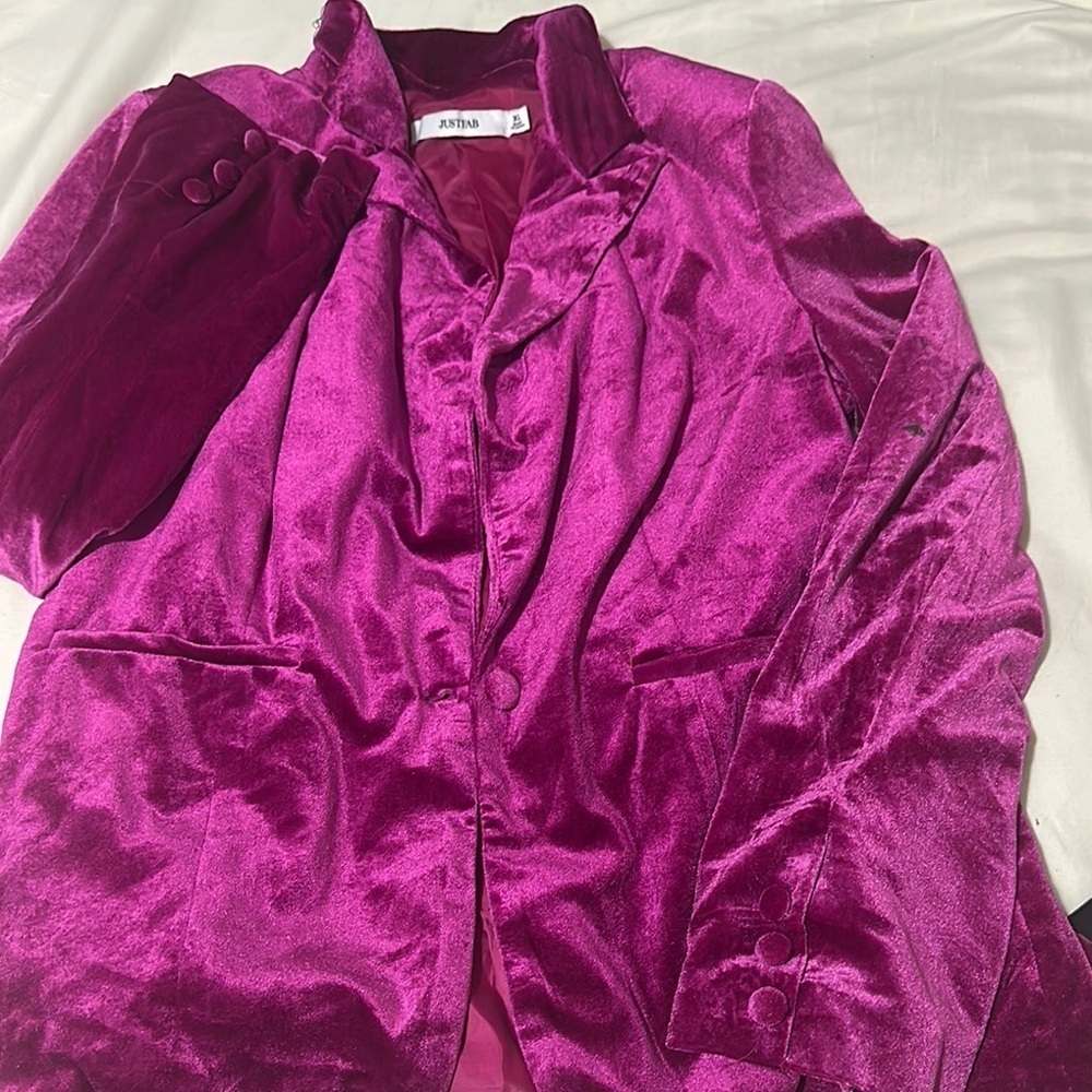JUSTFAB Women's Purple Velvet Jacket